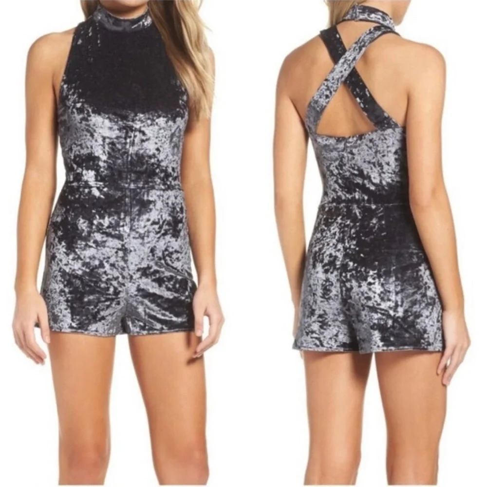 NWT BB Dakota Adenal Crushed Velvet Romper